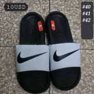 Chancletas nike - Img 52151707