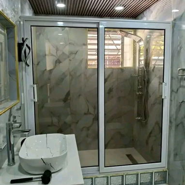 Soy Primera Mano ✋️https://Wa.me/+5351744156 ☎️Realizamos todo tipo de diseños modernos en carpintería de aluminio y cri - Img 126396794