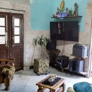 Apartamento centrico recien remodelado con todos los servicios - Img 55974663