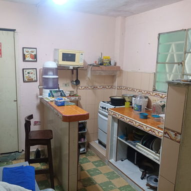 Vendo casa en luyano - 6/10