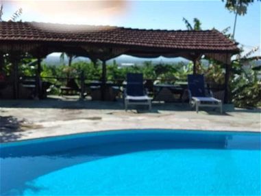 Vendo CasaBella grande independiente con piscina en Alamar - Img 66151027