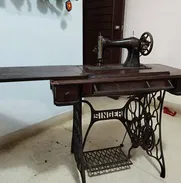 Vendo maquina de coser SINGER - Img 50132958