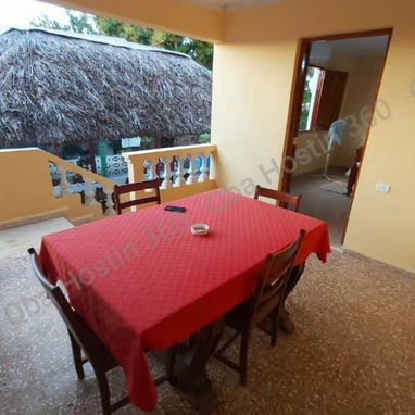 RENTA hostal de 4 habitaciones con Qba Hostin en PLAYA LA BOCA, TRINIDAD. - 9/10