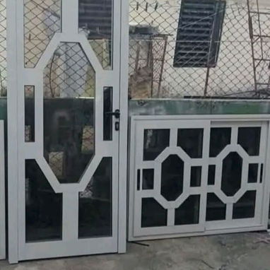 Venta de puertas y ventanas 👍🏽👍🏽 - 4/10