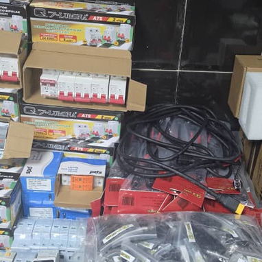 Tienda física, paneles, cables, conectores, protecciones de todo con mensajería gratis - 4/4