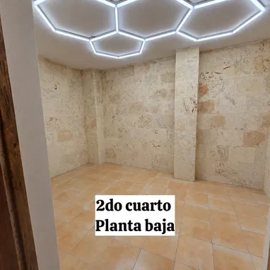 Se vende casa capitalista de puntal alto en Centro Habana con puerta a la calle - Img 126041217