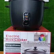 Olla Arrocera SJT 1.8L nueva con garantía ! - Img 55685450