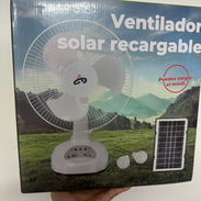 Ventiladores recargables. - batería de litio - panel solar - bombillos - giran- 8 horas - Img 56018693