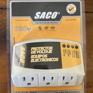 Protector de voltaje de tres puertos en 15$ 120V - Img 56399779