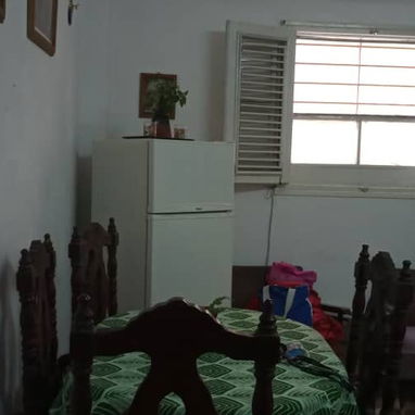 Apartamento interior y en bajos, edificio cap 15000 USD wa.me/5358448979 - Img 125883691