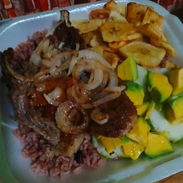 Ricas y deliciosas comidas para compartir en familia - Img 57076135