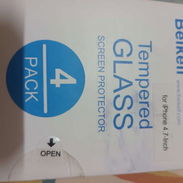 Vendo estuche con 4 micas para iphone de 4.7" - Img 51823417