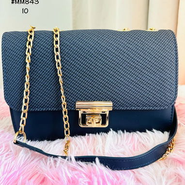 Variedad de modelos de carteras pequeñas y conjuntos todos de buena calidad - 3/8