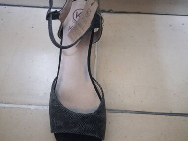 Zapatos de mujer para vestir - Img 60538587
