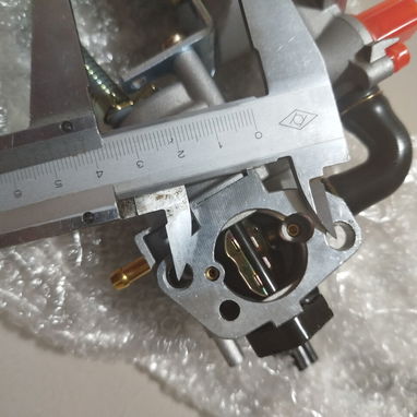 Carburador tri fuel de 2 a 4KW para plantas eléctricas medianas 168f | 170f 42cm aprox distancia de tornillo - 2/3