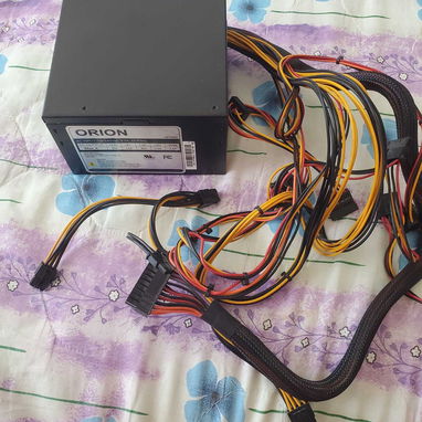 Fuente de poder 600W Orion HP785D – funcionando perfecta - 2/3