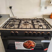 Cocina a gas Toshiba. 5 quemadores. - Img 56013418