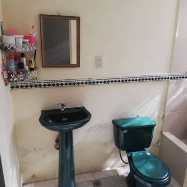 Vendo Casa Independiente en el Reparto Monterrey, san miguel del padrón.  Soy él Propietario.  Consta de:  - 4 Habitacio - 9/10