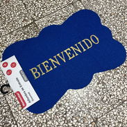 Alfombras bienvenido Colores disponibles 🤎Carmelita ❤️Rojo 💙Azul 🩶Gris 000 cup - Img 57493371