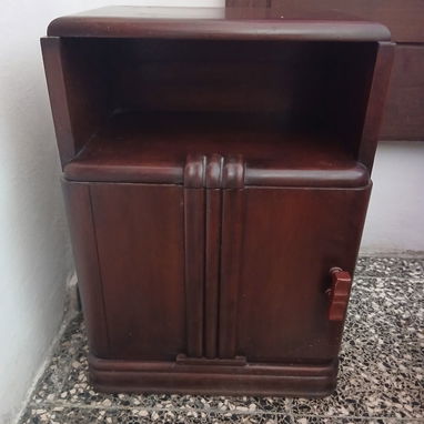 Vendo coqueta con su juego de mesita de noche - 2/2