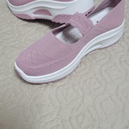 Zapatos sport femeninos color rosa viejo. Suela blanca. Número 38 reducido - Img 55814603