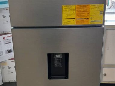 Refrigerador Samsung de 18 pie - Img main-image