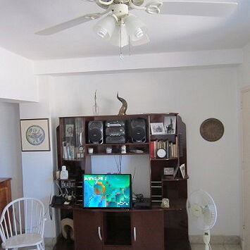 SE ALQUILA APARTAMENTO A ESTUDIANTES EXTRANJEROS. Oferta especial junio a julio muy económica - Img 118823116