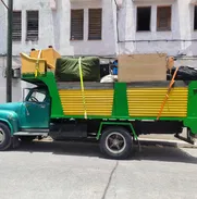Camión y camioneta para carga ligera y mudanzas - Img 47683195