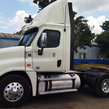 Se vende - 3/6