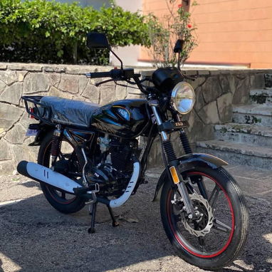 Venta de moto de combustión de 200 cc - 7/8