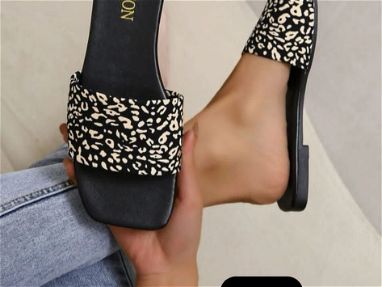 Modernas sandalias para mujer - Img 40630664