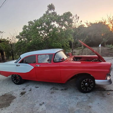 Se vende Ford 57 - 7/8
