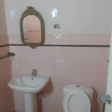 Nuevo y en oferta!!! Chalet de 1956 próximo a Mayia Rodríguez en Santos Suárez con precio super negociable!!!! - Img 91304421
