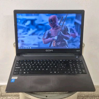 Casi nueva/Pantalla 15.6/N3050/500GB/8GB RAM - Img 121540670