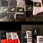 Medias🧦🧦🧦🧦🧦🧦 NIKE, JORDAN , NEW BALANCE Talla: Medianas y largas  Colores: blancas, negras, grises. Disponibles en - Img 56053681