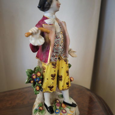 Porcelana de Sitzendorf: Belle Époque, c. 1902–1914 - Tel: 5358 0956 - Vedado - 3/4