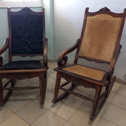 Se venden par de sillones de madera - Img 57329642