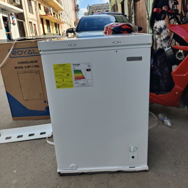 Nevera Marca Royal de 5 pies 155 litros con su cesta y llaves y cerradura Precio 290 USD con transporte gratis - Img 125758308
