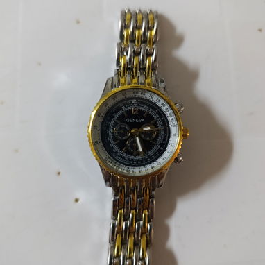 Se venden relojes de hombre y mujer - Img 123553953
