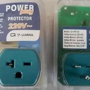 🌟 ¡Protege tu Aire Acondicionado con el Protector de Voltaje de 220V Q7 Lumina! ⚡️ ¿Te preocupa la seguridad de tu equ - Img 57171641