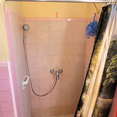 VENTA APTO PLAYA 44 Y 23 PRÓXIMO AVE 31. CAPITALISTA 2/4, BALCÓN A LA CALLE, 2DO PISoO. 30 MIL USD AJUSTABLE 53356139 - Img 121408666