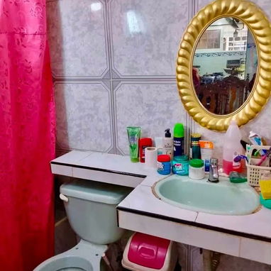 APARTAMENTO TRIPLEX DE 4 CUARTOS EN EL VEDADO POR 25000 USD! (REMODELADO, CERCA DE 26 Y 17) - 5/7