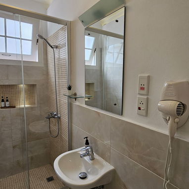 🪶 Hostal en Vedado – Habitaciones disponibles - Img 123104778