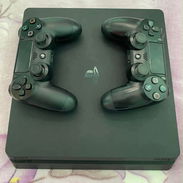 vendo ps4 slim pirateado lleno de juegos sellado con FC 27 y mas - Img 57886546