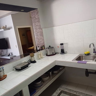 SE RENTA APTO DE DOS HABITACIONES EN CENTRO HABANA CON BALCON. 3ER PISO. 54026428 - Img 111540091