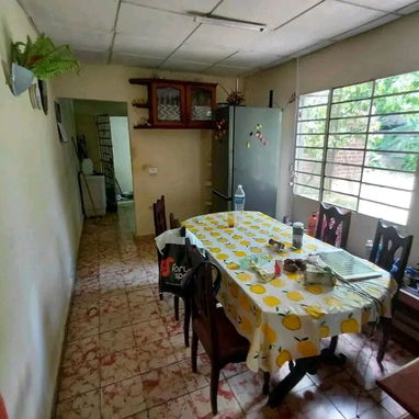 Casa con terreno inmenso y con siembra - Img 127221148