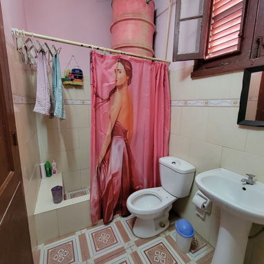 Se vende casa de viga y losa en Centro Habana - Img 124348602
