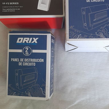 Vendo breakera de dos posiciones 2000 cup De 4 posiciones 3000 cup tel 59 17 06 87 Pablo - Img 122028890