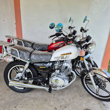 SUZUKI CON UNIDAD LIFAN 250CC. CAJA 5TA.  2 MIL USD   TODOS LOS COLORES  CONTACTAR AL 53311633 - 3/4