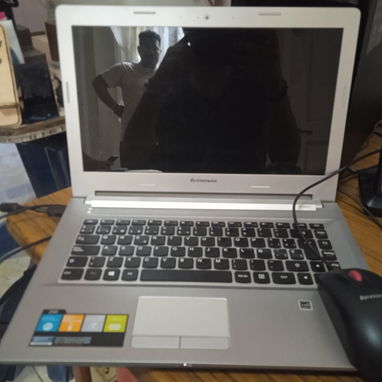 Se vende Laptop - Img 122641087